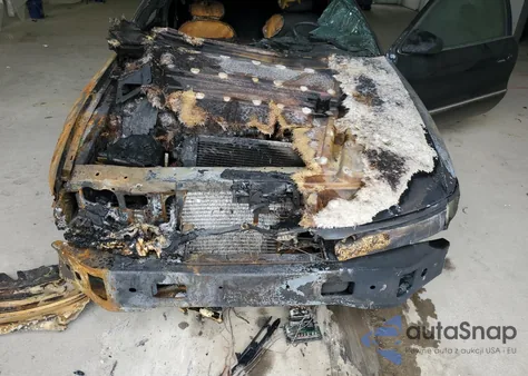 1994 Lincoln Mark Viii из США, поврежденный, VIN 1LNLM91V3RY743763